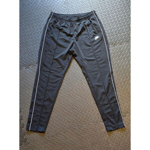Unworn Nike Sportswear Track Pants - Black - Perfect for Gym or Casual Size XL